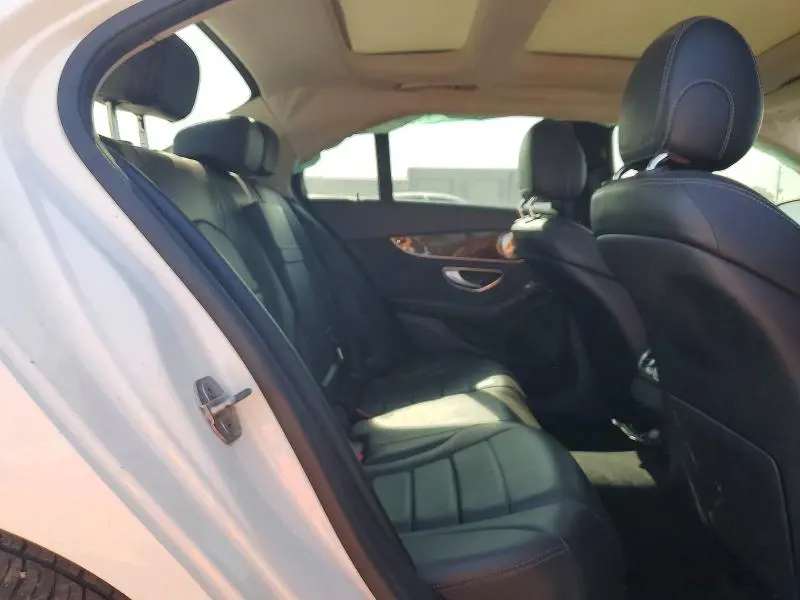 2015 MERCEDES-BENZ C 300 4MATIC  