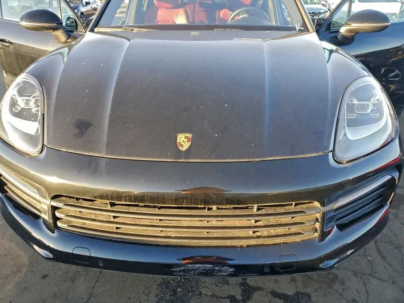 2021 PORSCHE CAYENNE S  