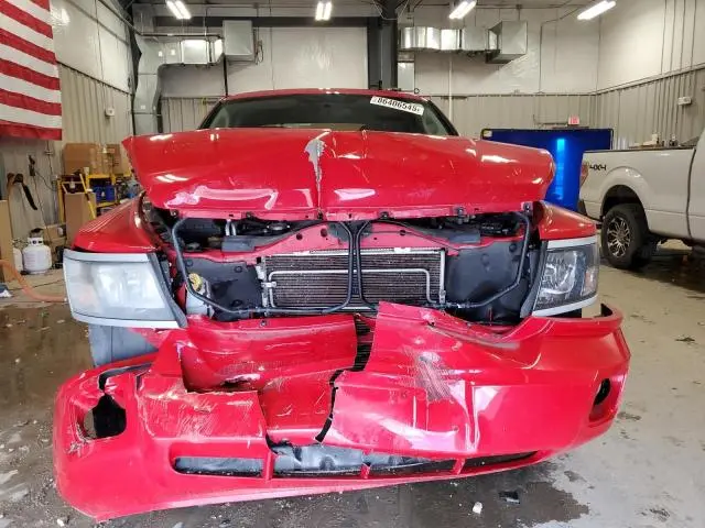 2011 DODGE DAKOTA SLT  
