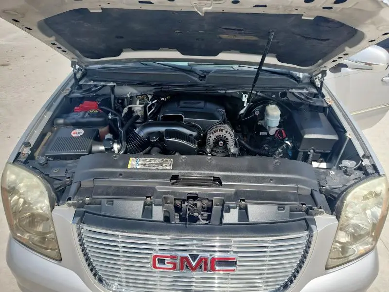 2011 GMC YUKON SLT