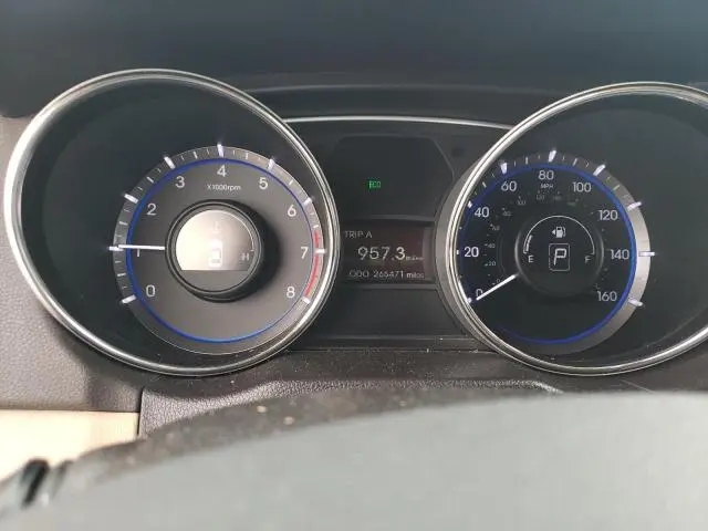2013 HYUNDAI SONATA GLS  