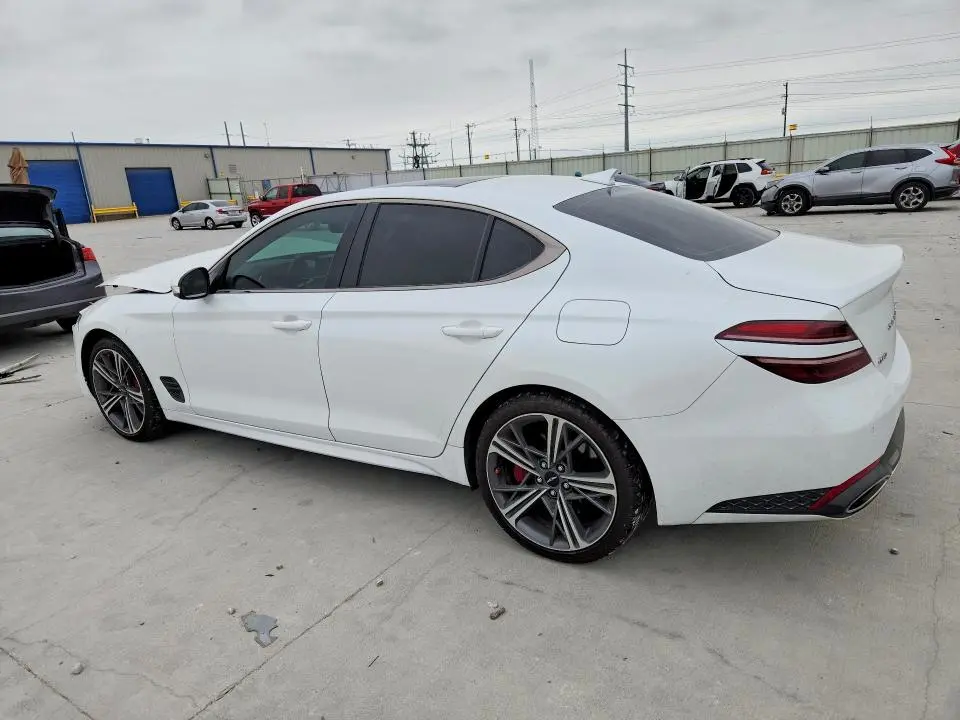 2025 GENESIS G70 2.5T SPORT PRESTIGE  