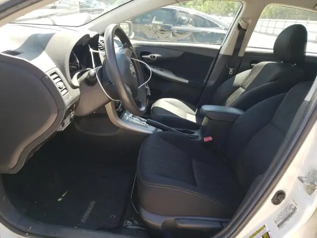 2013 TOYOTA COROLLA BASE  