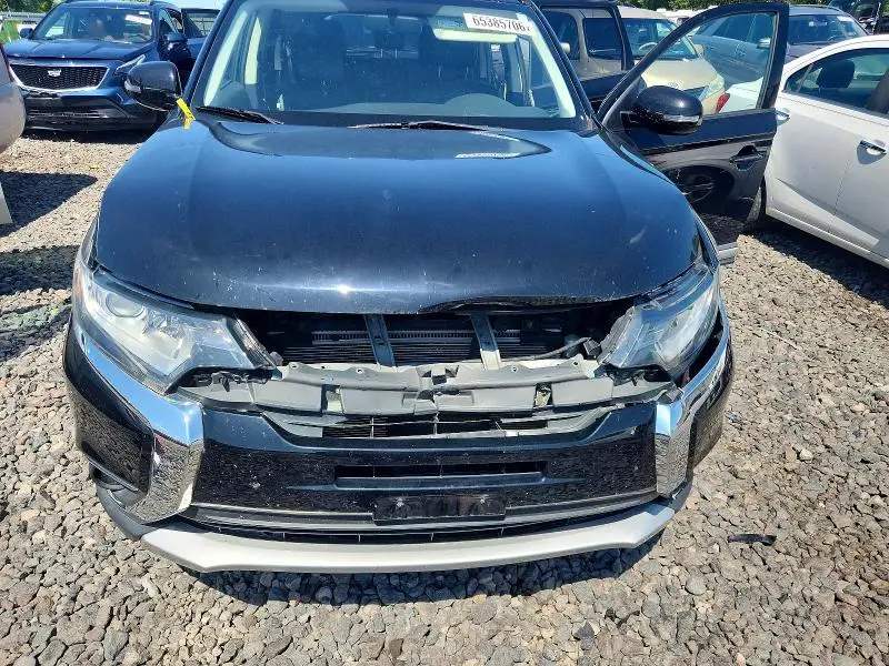 2016 MITSUBISHI OUTLANDER SE  