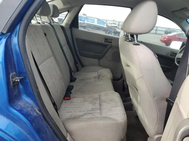 2011 FORD FOCUS SE  