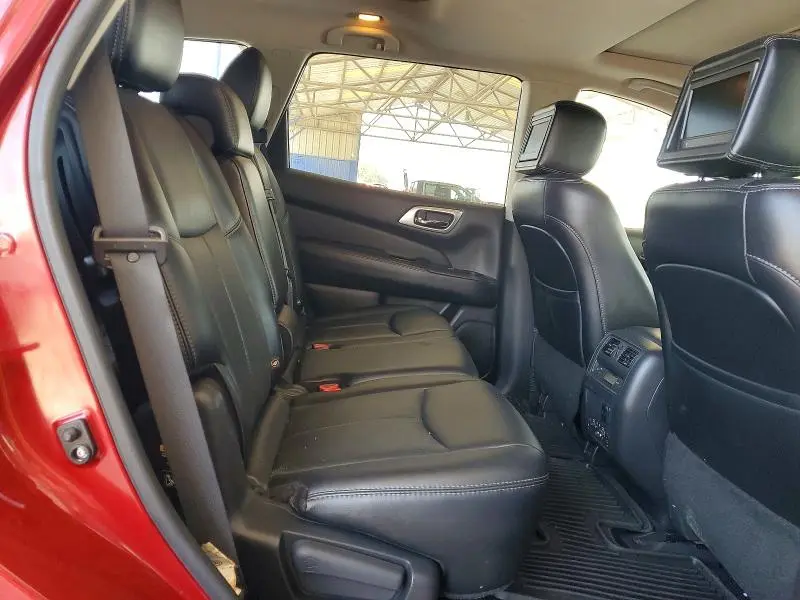 2014 NISSAN PATHFINDER S  