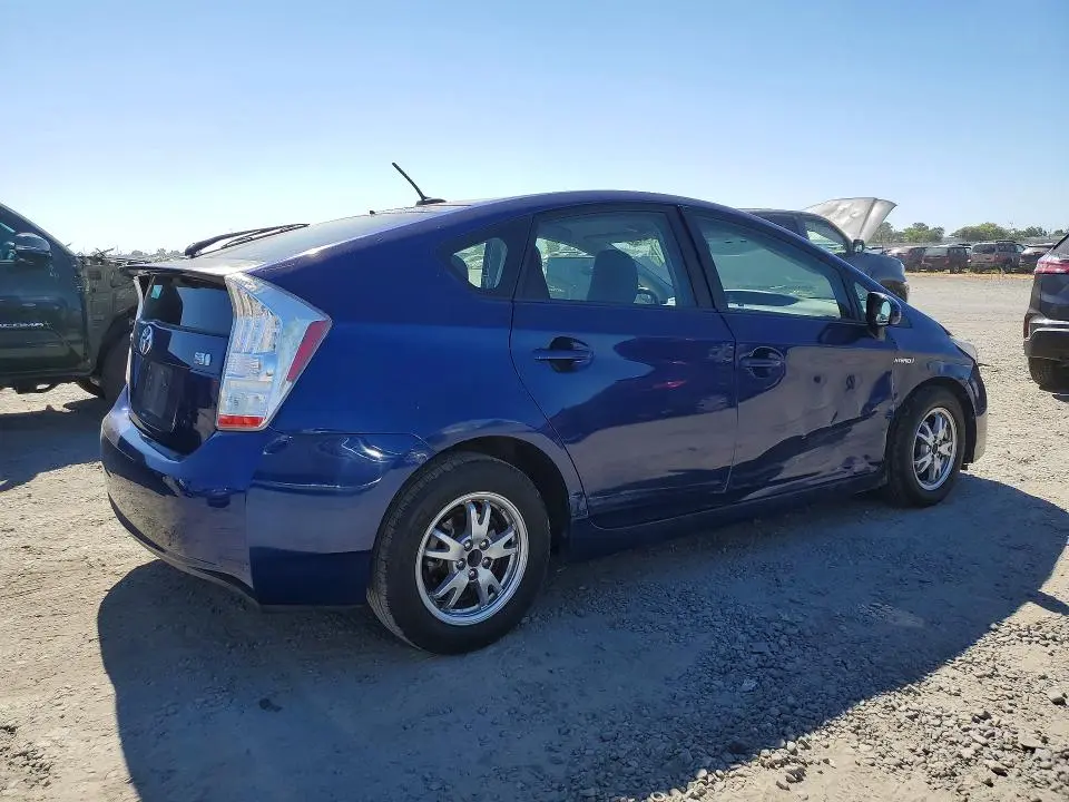 2010 TOYOTA PRIUS II  
