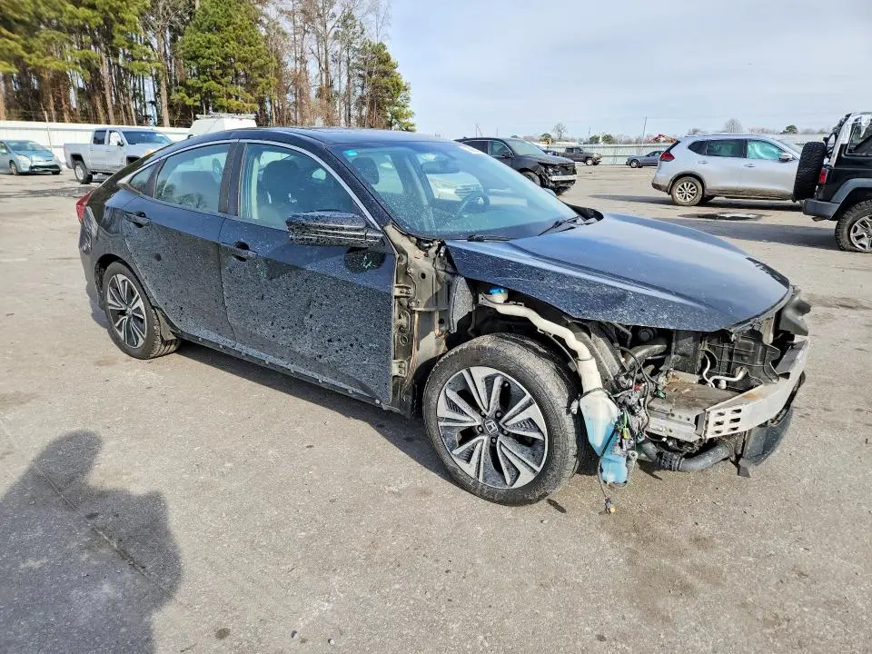 2017 HONDA CIVIC EX  