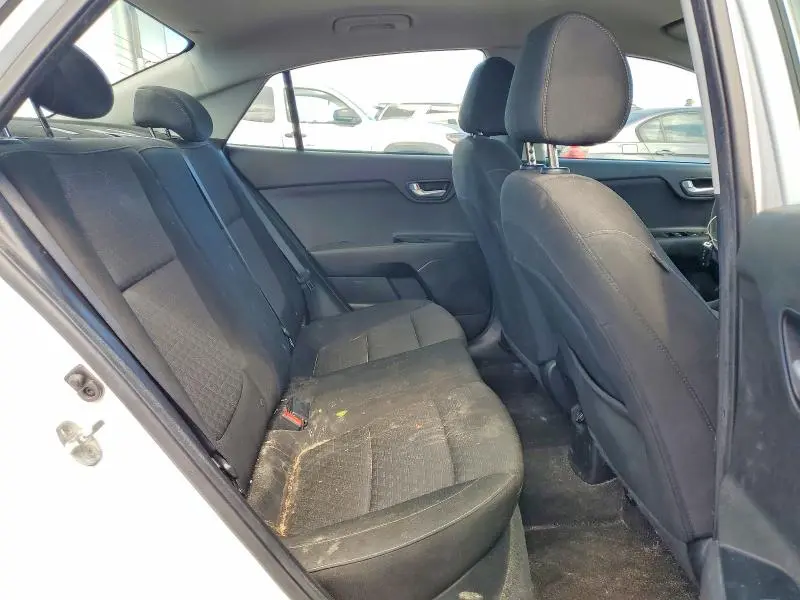 2020 KIA RIO S  
