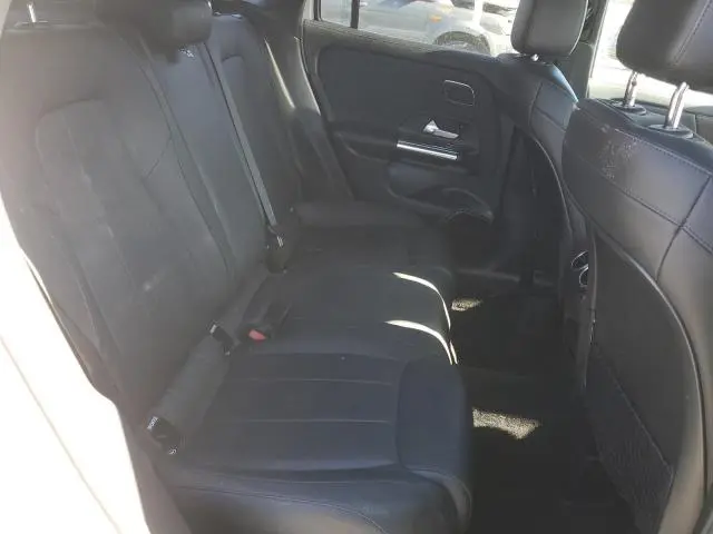 2021 MERCEDES-BENZ GLA 250  