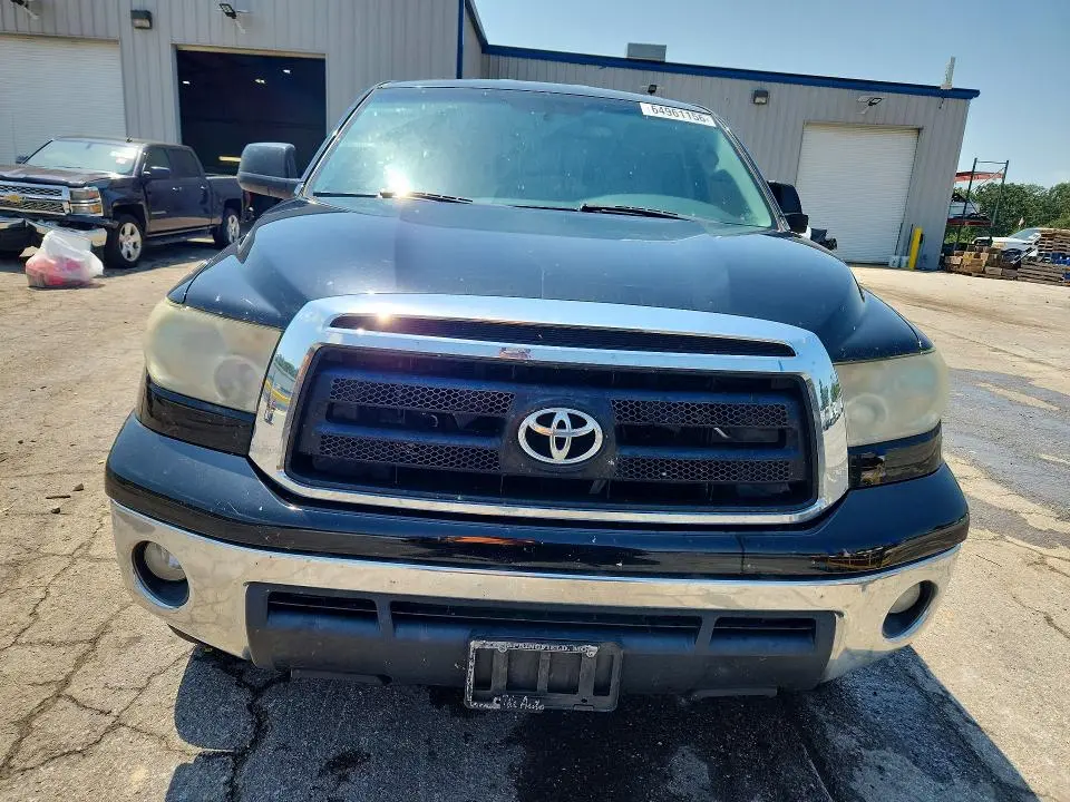 2013 TOYOTA TUNDRA DOUBLE CAB SR5  