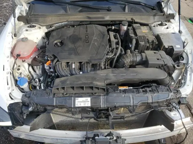 2023 HYUNDAI SONATA SE  