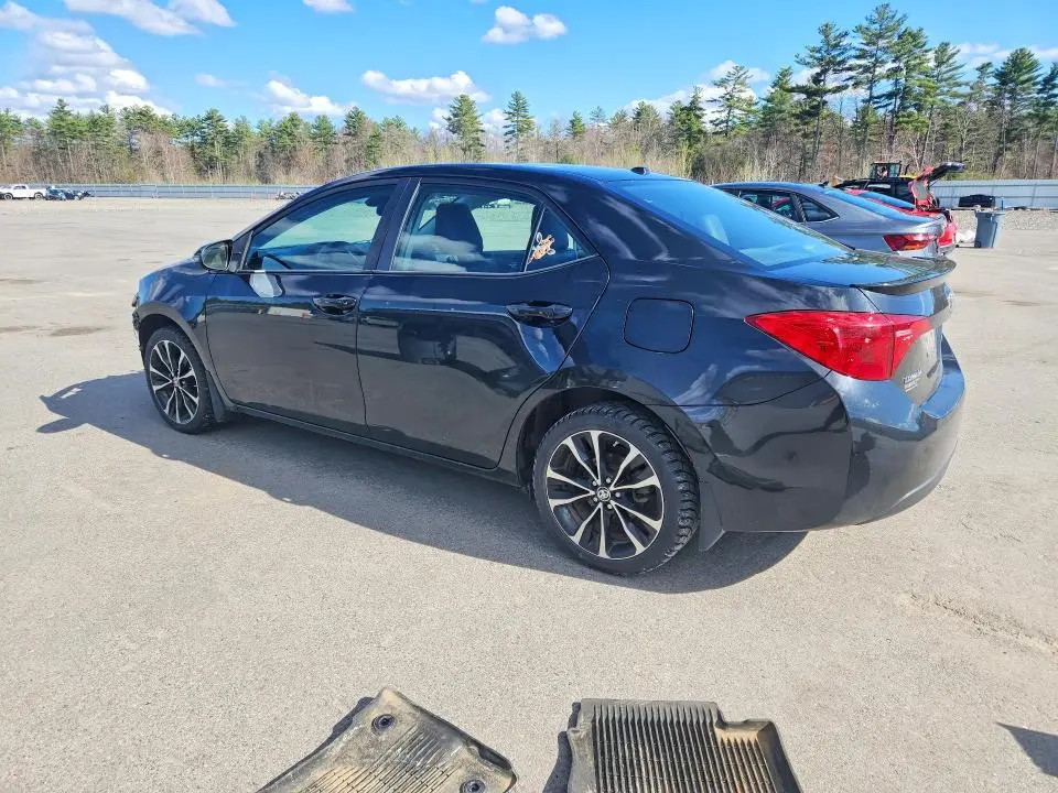 2019 TOYOTA COROLLA SE  