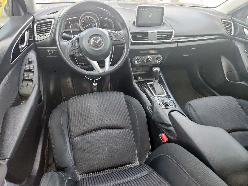 2015 MAZDA 3 TOURING  