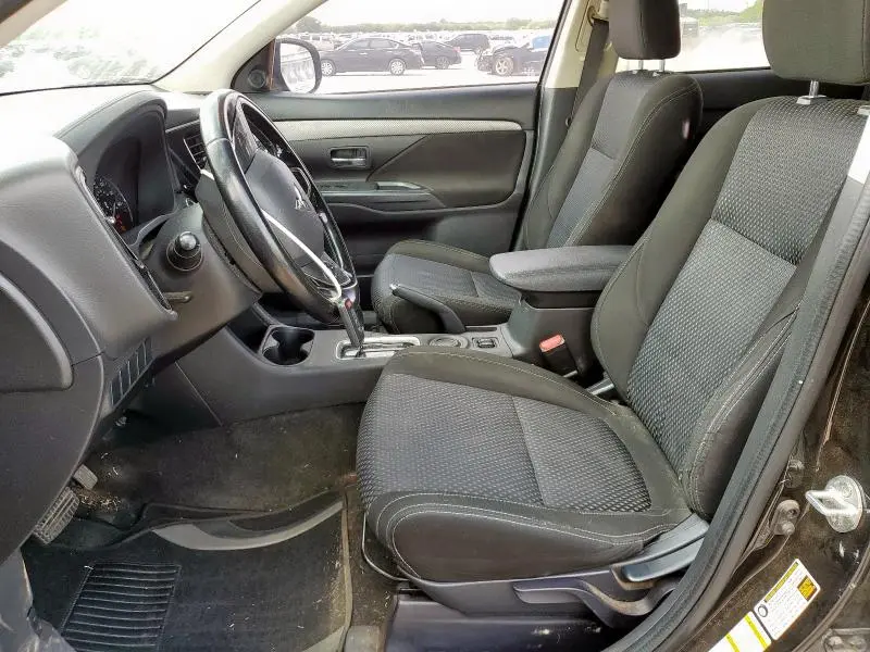2016 MITSUBISHI OUTLANDER SE  