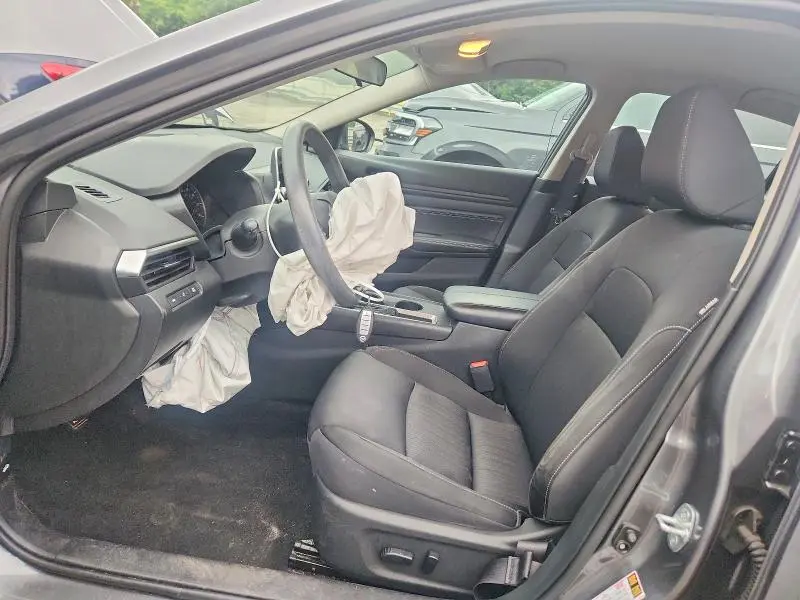 2019 NISSAN ALTIMA S  