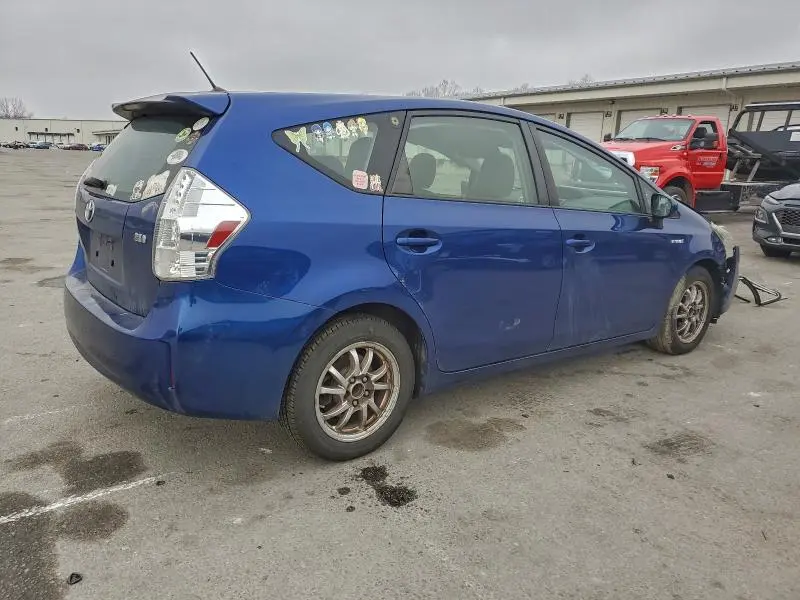 2012 TOYOTA PRIUS V   