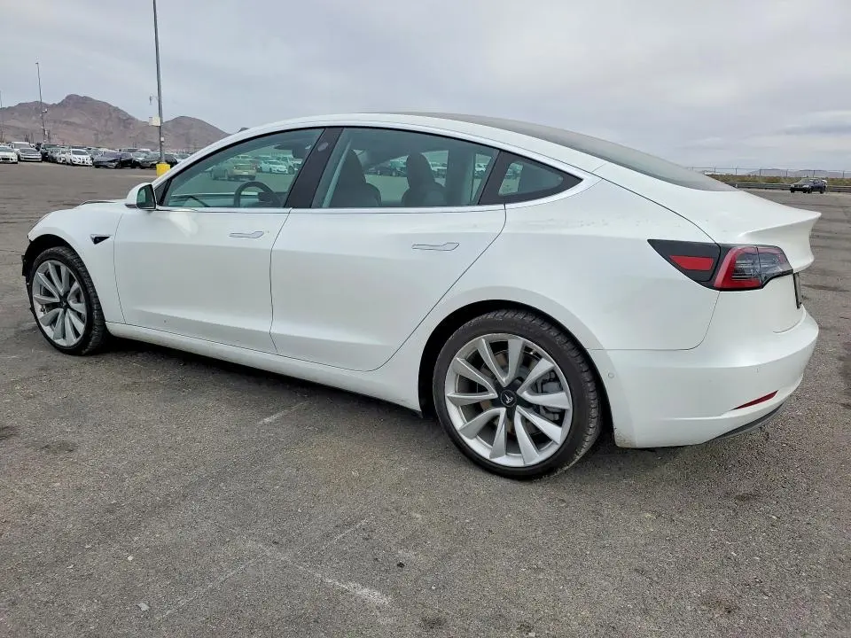 2019 TESLA MODEL 3   