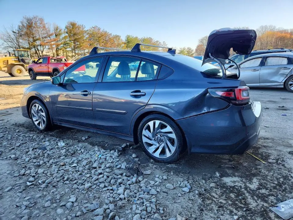 2023 SUBARU LEGACY LIMITED  