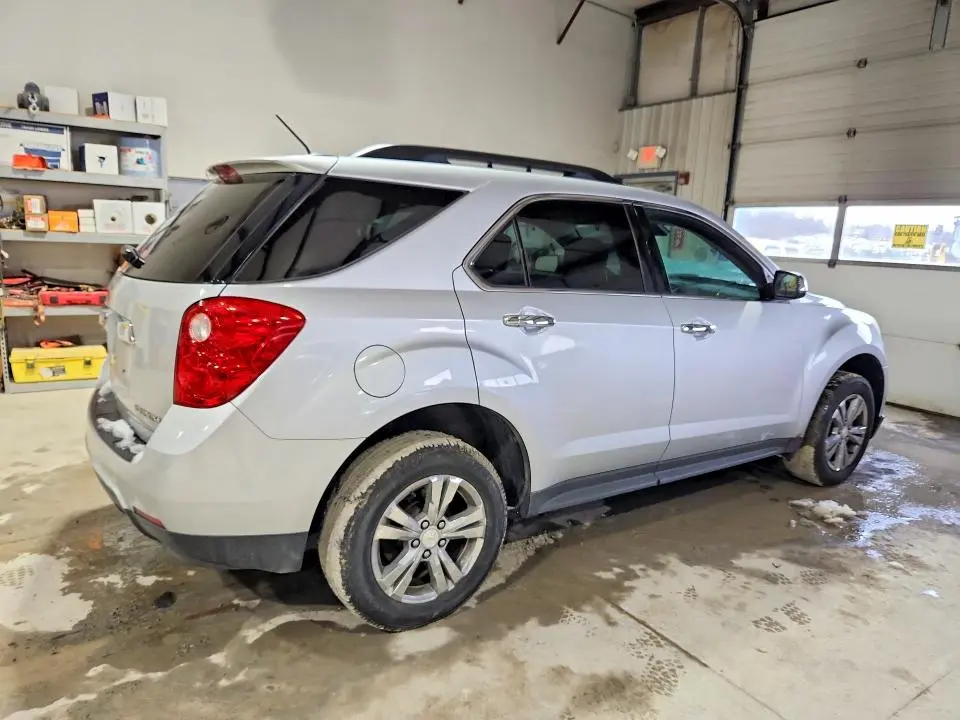 2015 CHEVROLET EQUINOX LT  