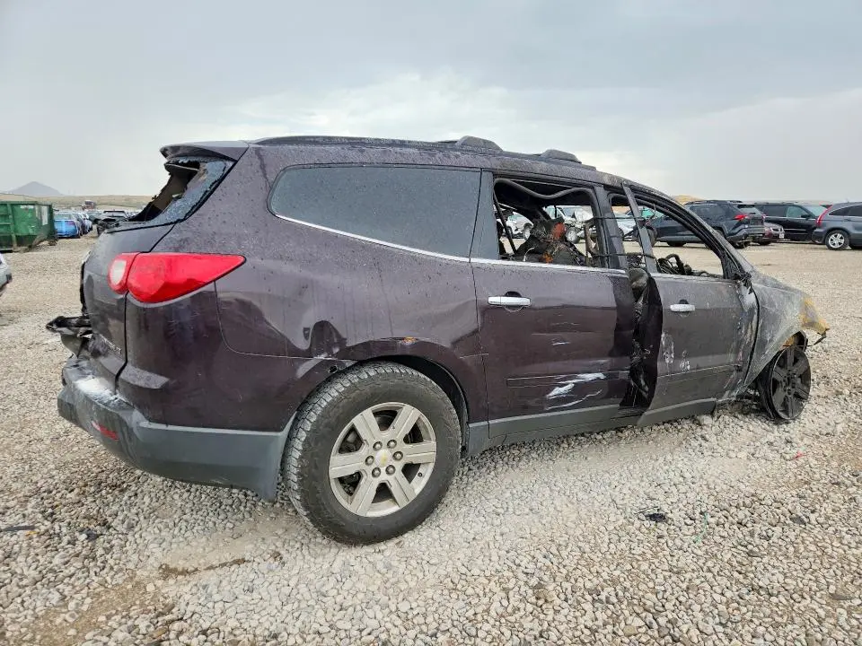 2010 CHEVROLET TRAVERSE LT  