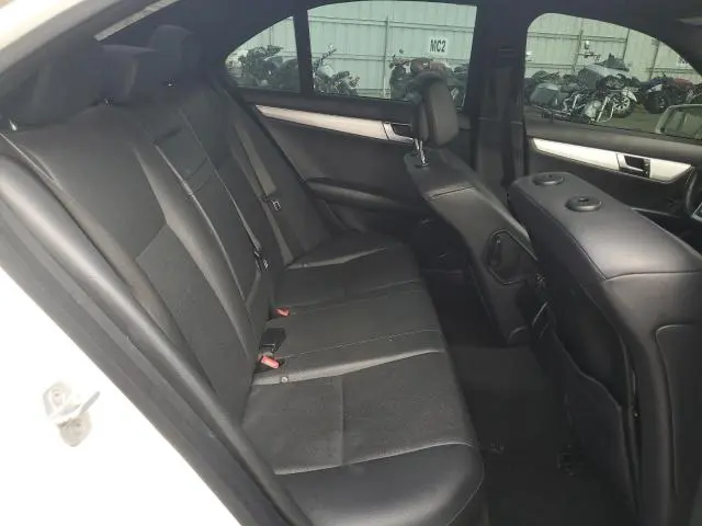 2013 MERCEDES-BENZ C 250  