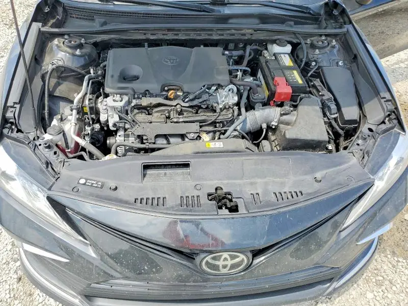 2024 TOYOTA CAMRY XLE  