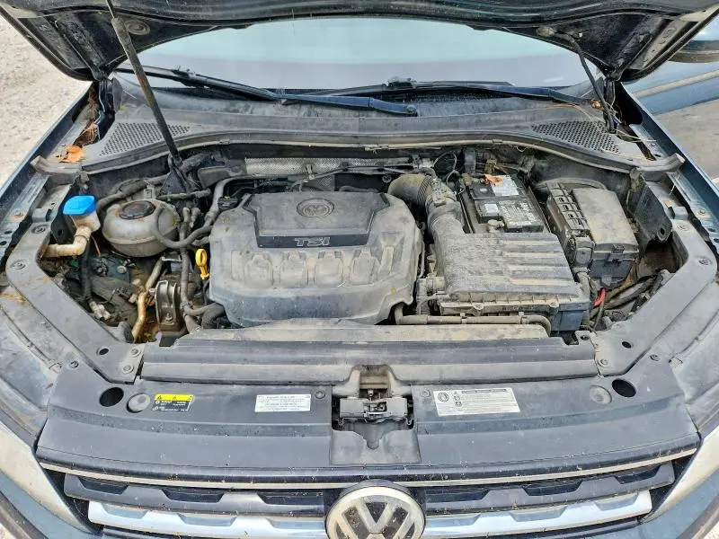 2018 VOLKSWAGEN TIGUAN SE  