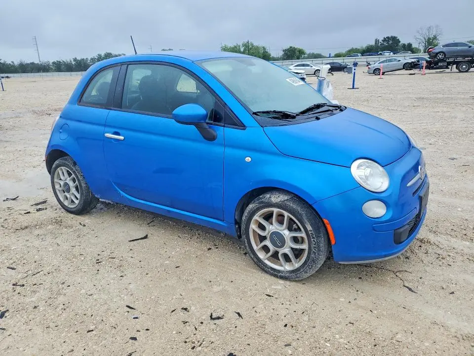 2015 FIAT 500 POP  