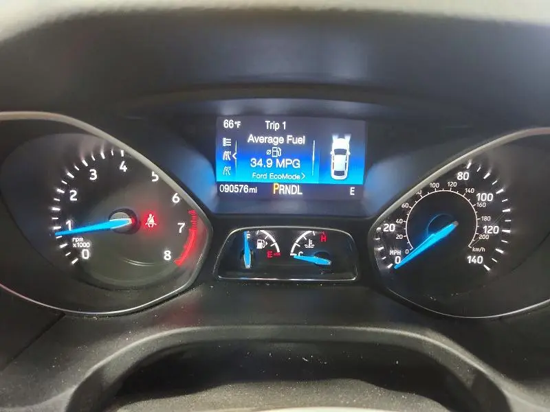 2016 FORD FOCUS SE  