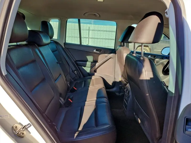 2014 VOLKSWAGEN TIGUAN S  