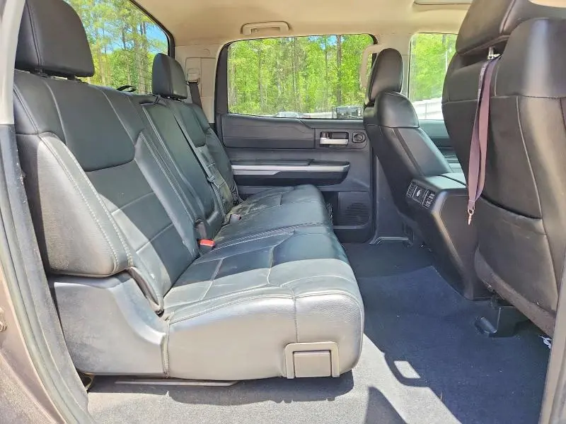 2014 TOYOTA TUNDRA CREWMAX LIMITED  