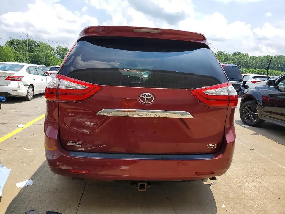 2016 TOYOTA SIENNA LIMITED PREMIUM 7-PASSENGER  