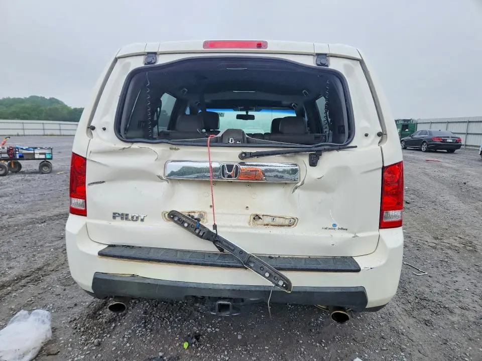 2011 HONDA PILOT   