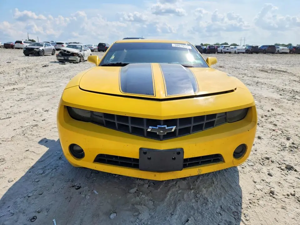 2011 CHEVROLET CAMARO LT  