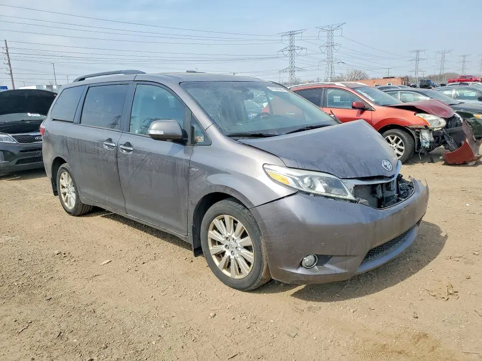 2017 TOYOTA SIENNA LIMITED PREMIUM 7-PASSENGER  