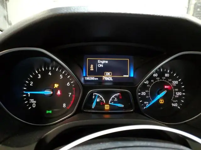 2015 FORD FOCUS SE  