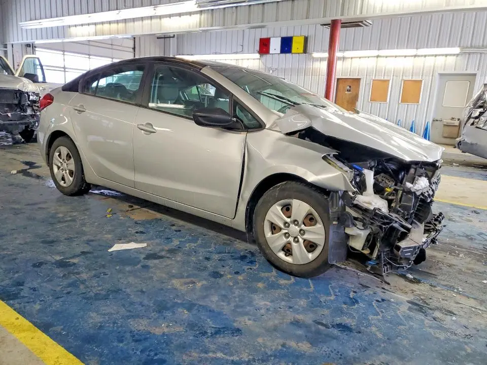 2015 KIA FORTE LX  