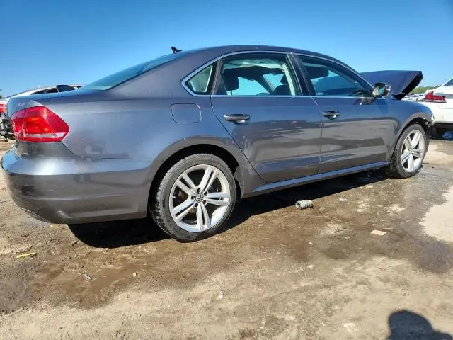2014 VOLKSWAGEN PASSAT SE  