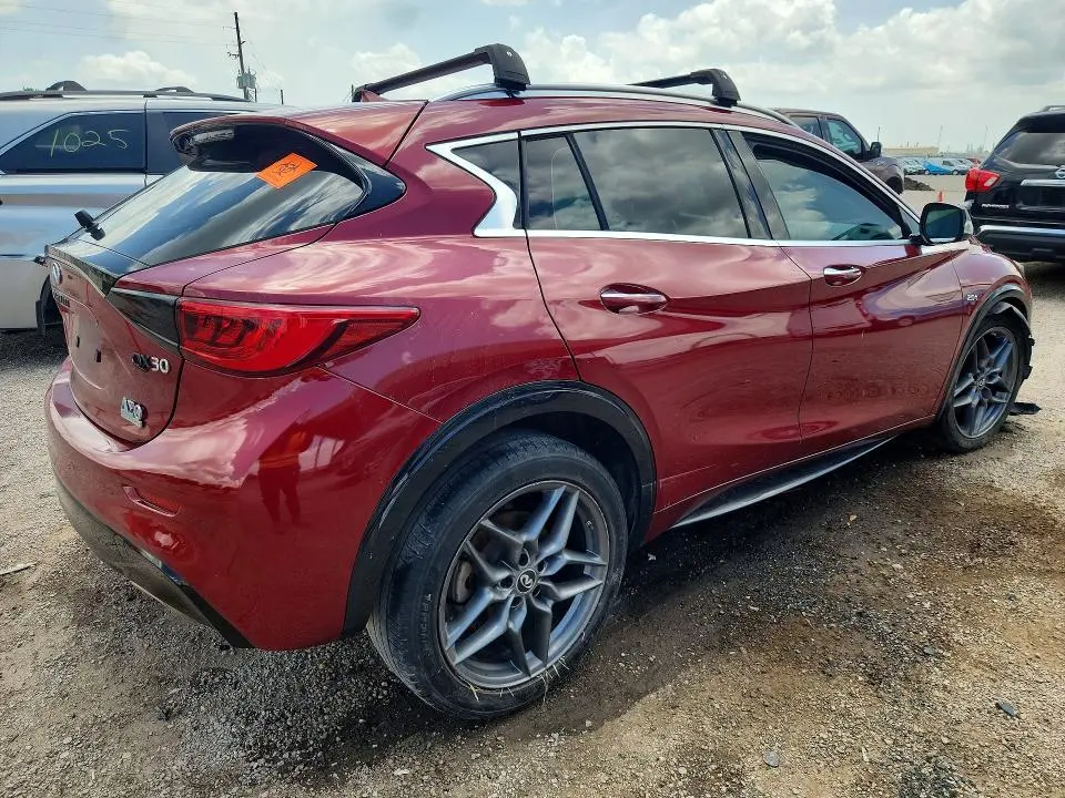 2018 INFINITI QX30 PREMIUM  