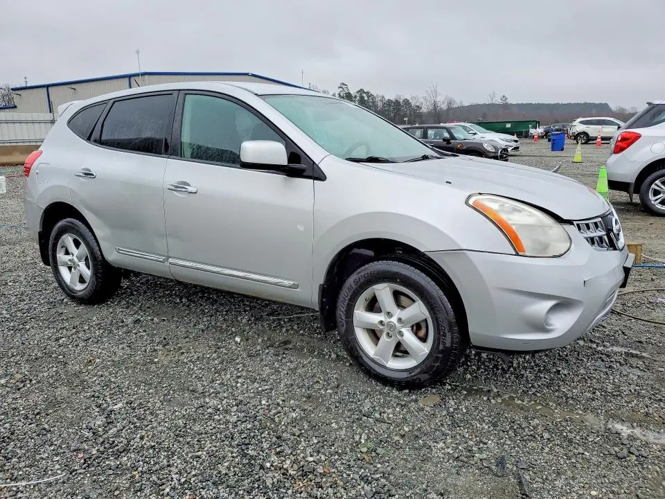 2013 NISSAN ROGUE   