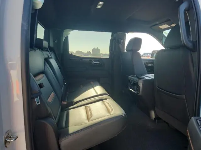 2022 GMC SIERRA K1500 AT4  