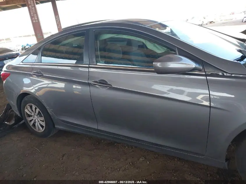 2011 HYUNDAI SONATA GLS