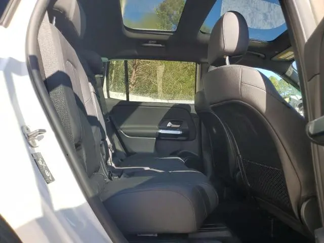 2025 MERCEDES-BENZ GLB 250 4MATIC  