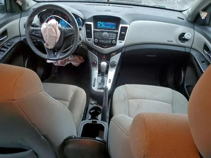 2011 CHEVROLET CRUZE LT  