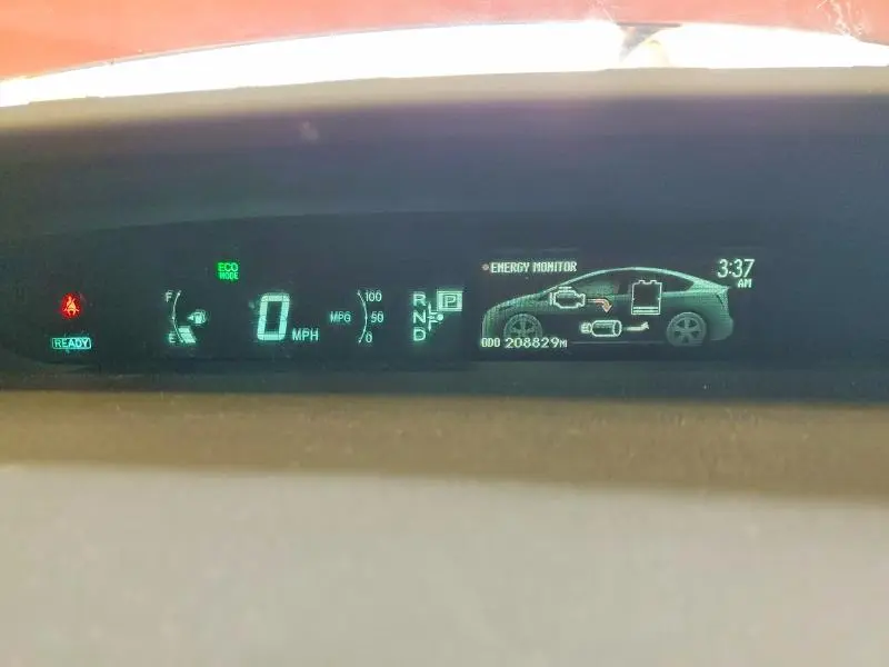 2013 TOYOTA PRIUS TWO  