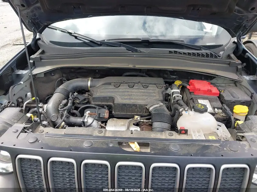 2023 JEEP RENEGADE LATITUDE 4X4
