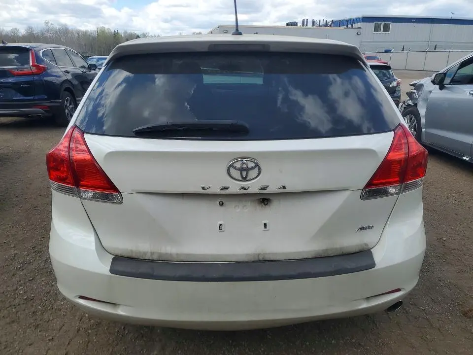 2011 TOYOTA VENZA AWD 4CYL  