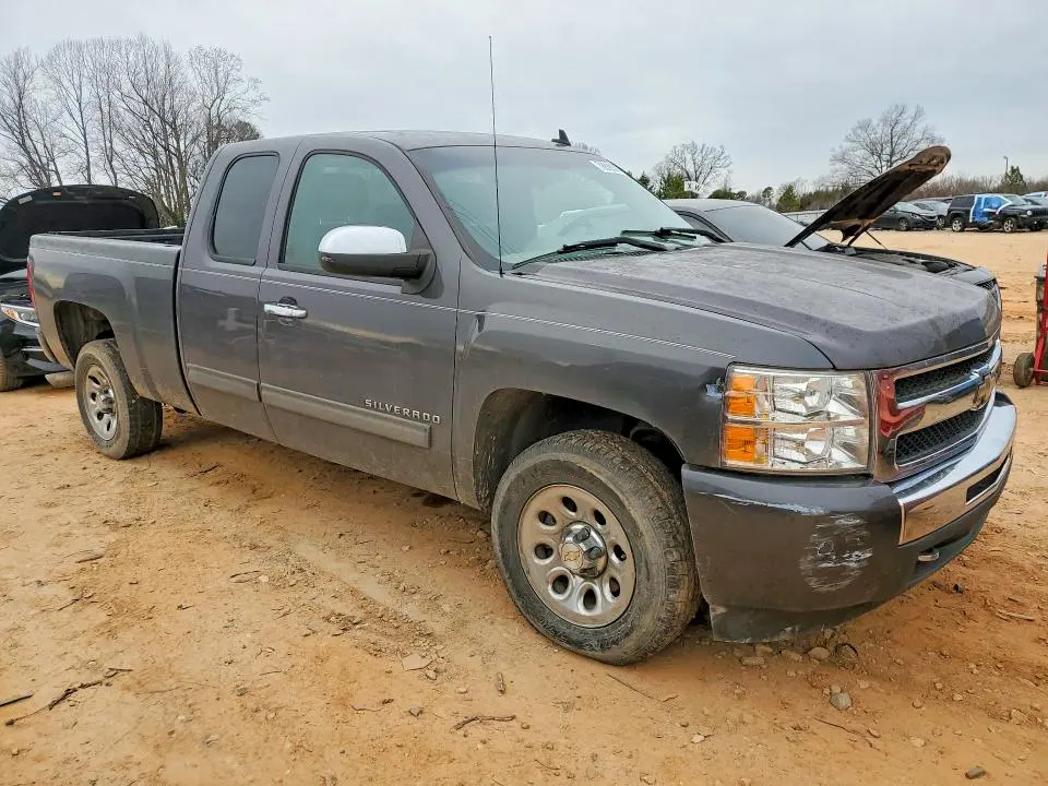 2010 CHEVROLET SILVERADO C1500 LS  