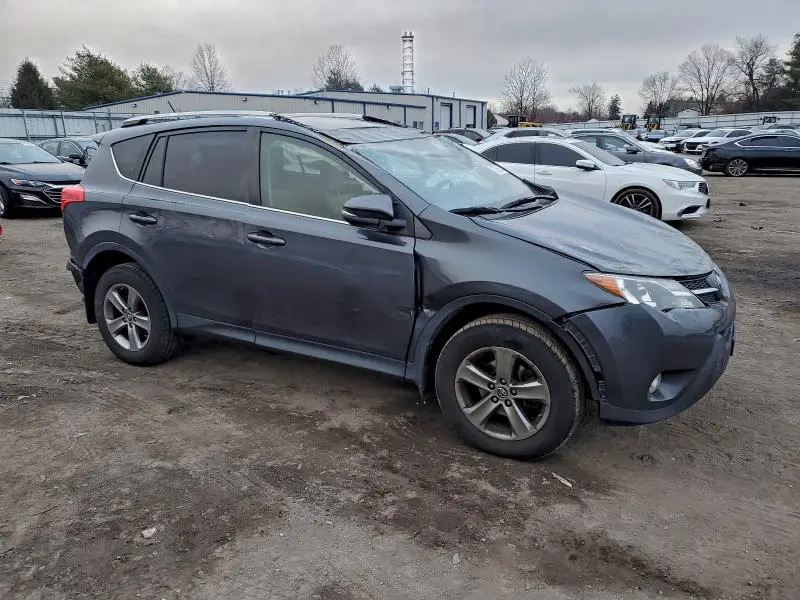 2015 TOYOTA RAV4   